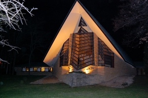 Open House at the Frank Lloyd Wright Unitarian Meeting House