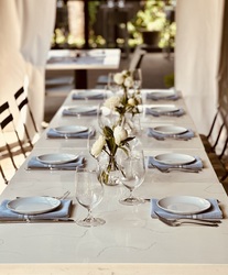 Winemaker Dinner at Miel with Niklas Hofstätter