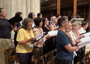 Forward Into Light – Music for Women’s Voices