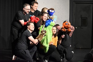 No Strings Attached: An Improvised Puppet Show for Grownup