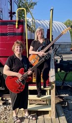 Laura & Jenny Jazz Blues & More