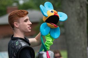 Puppets For Lunch