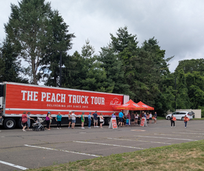The Peach Truck at The Shops at Somerset Square