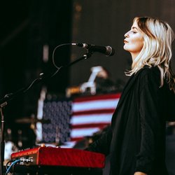Grace Cooper Hall and Ruby Mac Live at Sakonnet Vineyard