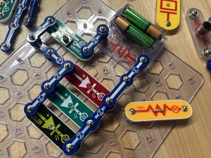 Lighting It Up: Build Circuits to See How Electricity Flows for Kids