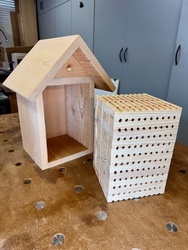 Beginner Woodworking Class: Solitary Bee Box