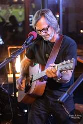 Live Music with Kurt Caldwell
