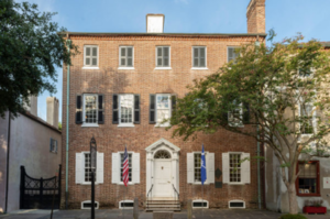 Special Sestercentennial Tour at the Heyward-Washington House with Chief of Education Elise Reagan