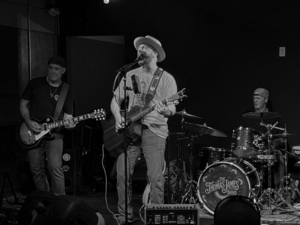 LIVE at Asante - The Thomas James Band