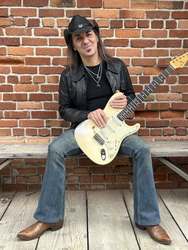David M'ore Band : Afternoon Tunes at The Saloon!