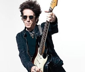 Split Level Concerts and 90.5 The Night Present Willie Nile (solo storyteller show)