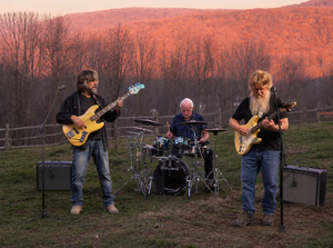 Therapy Barn @ Thorn Alley Stage