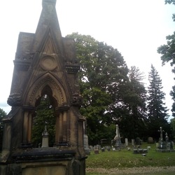 Oakwood Cemetery Kids' Scavenger Hunt