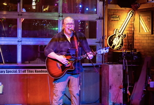 Chris Koltak Returns to Lansdowne Arms