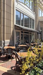 1928 Rowes Wharf Hosts a “Parade of Sail” Waterfront Brunch