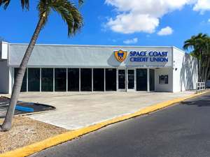 Space Coast Credit Union Celebrates the Grand Opening of its Miami Gardens North Branch!