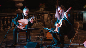 Ronn McFarlane featuring Andrew McEvoy