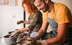 Clay Date: Wheel Throwing Create & Sip