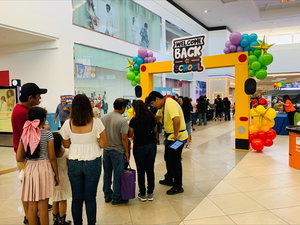 Back-To-School Bash and Fashion Show at La Plaza