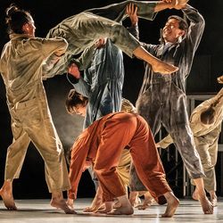 RUBBERBAND DANCE COMPANY