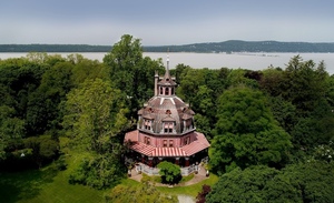 The Octagon House: A Classic Tour