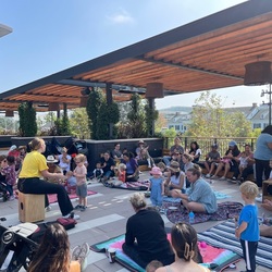 THE CULVER STEPS ‘PLAY AT THE STEPS’ MOMMY-AND-ME MUSIC SERIES