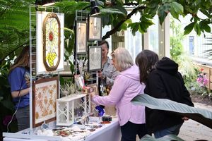Spooky Artisan Market at the Botanical Gradens