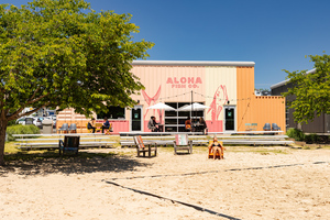 Celebrate 808 Day in Nashville at Aloha Fish Co.