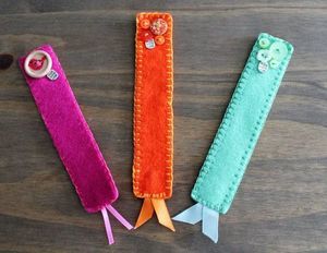 Teen Create and Chill: Felt Bookmarks