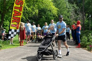 Cancer Is Messy Fun Run - Northwestern Mutual Twin Cities