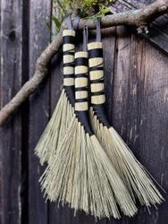 Turkey-Wing Hand-Broom Making