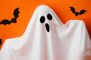 Ghost Garlands (Ages 12-18)