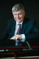 Pianist Ian Hobson ~ Schubert & Rachmaninov Cycle: Sonatas, Small and Great ~