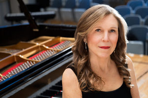 Pianist Carolyn Enger: American Ethos
