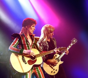 David Brighton’s SPACE ODDITY: The Ultimate David Bowie Experience