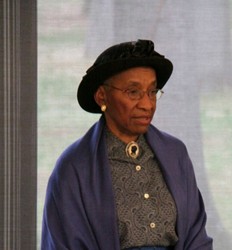 Elizabeth Keckley: Dressmaker and Confidante to Mrs. Lincoln