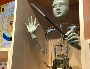 Moving! Robotics, Automata, and the Stories We Tell