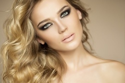 Up to 64% Off on Makeup / Cosmetic (Retail) at Bellatorra