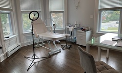 Up to 63% Off on Teeth Whitening - Traditional at Lightning Smile LLC