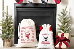 1 or 2 Personalized Drawstring Santa Gift Bags from Qualtry (Up to 85%)