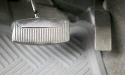 $84 for Brake Inspection with Front or Rear Brake Pad Replacement at Kwik Kar Euless ($159.99 Value)