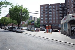 Parking at Unisphere Management - 365 Management Corp. Lot