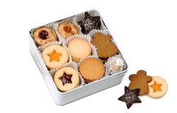 10 Gourmet or Holiday-Themed Cookies Box or 36 Classic Cookies Box at I Biscotti di Nonna Lidia (Up to 39% Off)