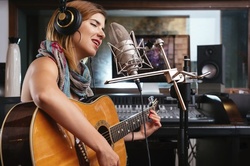 Up to 60% Off on Musical Instrument Course at SMS Lessons