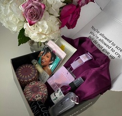 Up to 37% Off on subscription box category  at Vnus Box