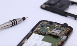 Glass and Screen Repair for iPhone and iPad at Experimac King of Prussia (Up to 50% Off)