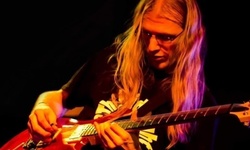 Four 30- or 60-Minute Guitar Lessons at Shedore School of Music (Up to 17% Off)