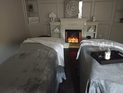 One 60- or 90-Minute Relaxation Massage with Foot Scrub and Hot Towel at The Rich Rose Spa (Up to 51% Off)
