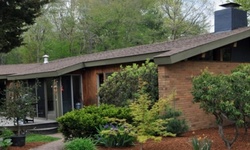 $75 for a Colon-Hydrotherapy Session at a Private Retreat at Between Two Worlds in Attleboro ($120 Value)