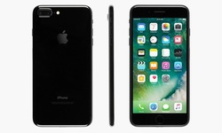 Apple iPhone 7/7PLUS with Mfi Cable and Adapter GSM CDMA Unlocked Scratch Dent